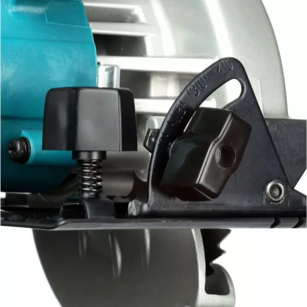 Makita 8 Amp 5-1/2 in. Corded Electric Brake Circular Saw with 18T Carbide Blade