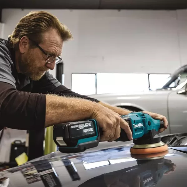 Makita 18-Volt LXT Lithium-Ion Brushless Cordless 5 in./6 in. Dual Action Random Orbit Polisher Kit (5.0Ah)