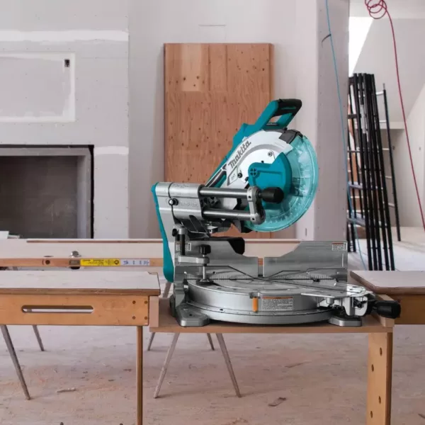 Makita 18V LXT Brushless Jig Saw, 18V X2 (36V) 10 in. Miter Saw and 18V LXT 3-1/4 in. Planer with bonus 18V LXT Starter Pack